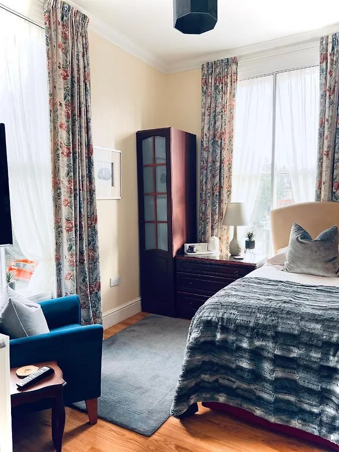 Отель Ashleigh House Карлайл 0*,  Великобритания