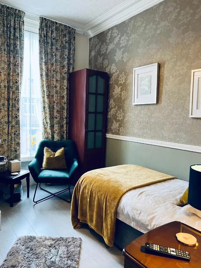 Guest house Ashleigh House Hotel Carlisle